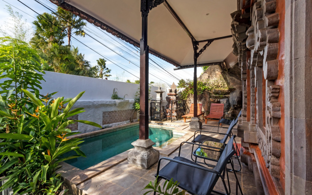 Вилла Casa Yenny Balinese Style Seminyak Kuta
