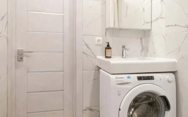 Apartments Uluchshennaya Studiya V Zhk Normandiya