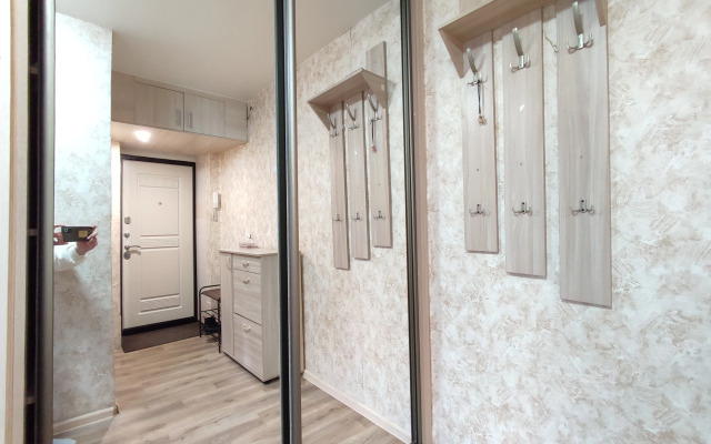 Квартира 2-комнатная в Омске на Рождественского 1В