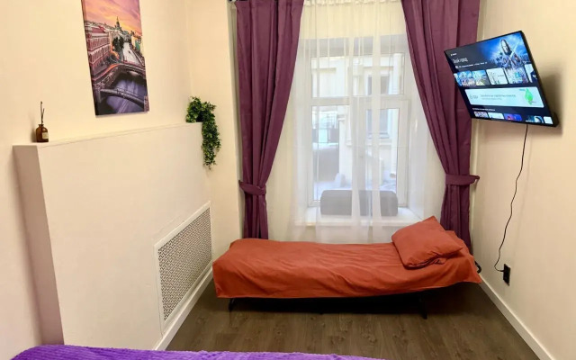 Квартира в Адмиралтейском районе в Доходном доме