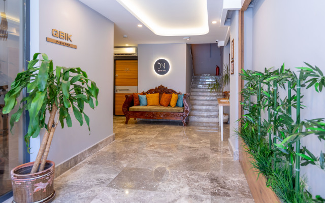 Der Inn Hotel