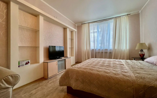 U Akvaparka Rivyera Flat