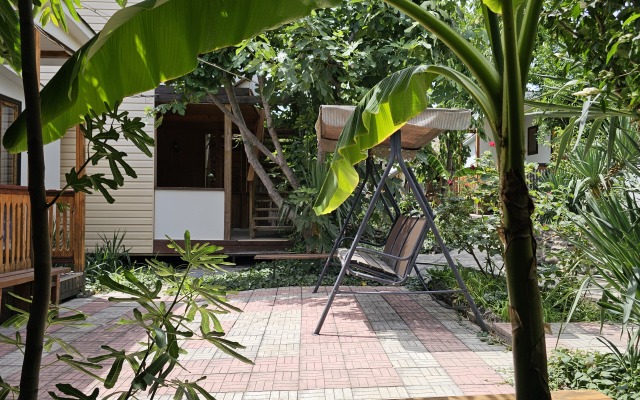 Yanaky Guest House