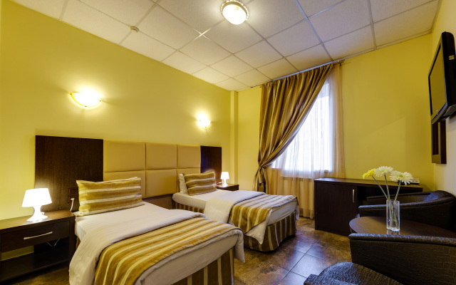 Marton Milan Hotel