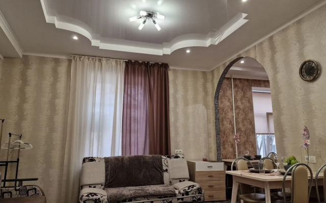 Квартира У Пяти углов 2