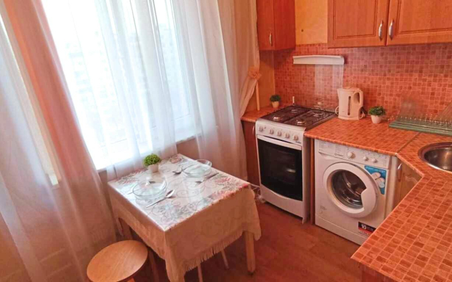 Апартаменты на улице Адоратского 6