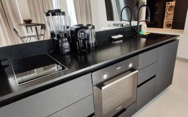 Апартаменты на Холодильном переулке 4