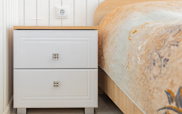 Апартаменты новые и комфортные возле красивого озера