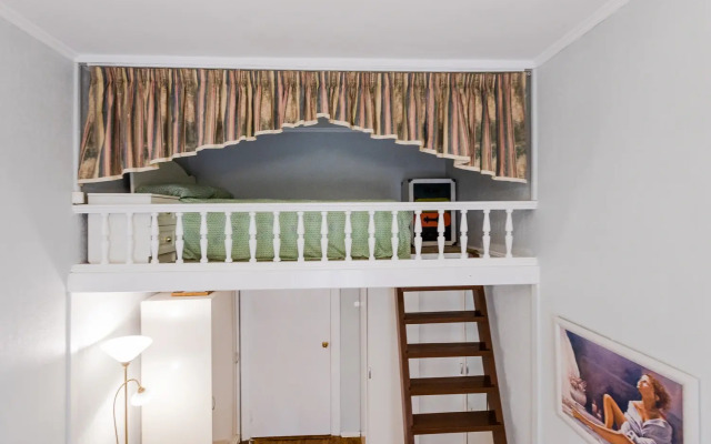 Апартаменты SpbStay на Рубинштейна 3