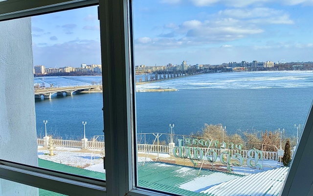 Апартаменты Лофт-Студия с видом на воду