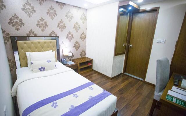 71 Hotel