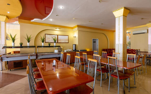 Salyut Resort Hotel