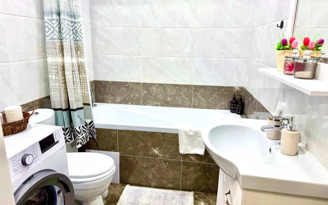 2 Na Prospekte Kabanbay Batyra 49a Apartments