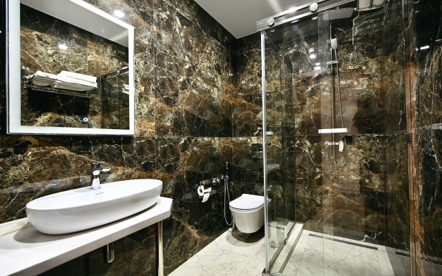 Karetnyij Dvorik Hotel