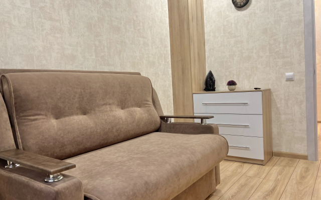 Квартира 3-комнатная на  Никитина 38