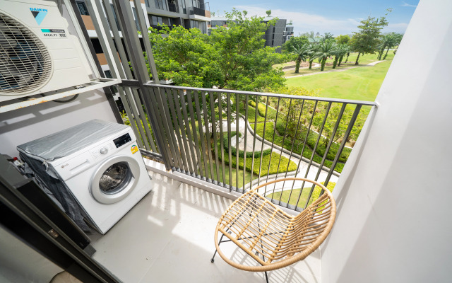Charming 2bd in Laguna SkyPark Apartment
