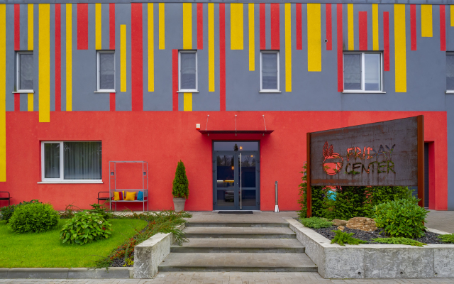 Friday Center Hostel
