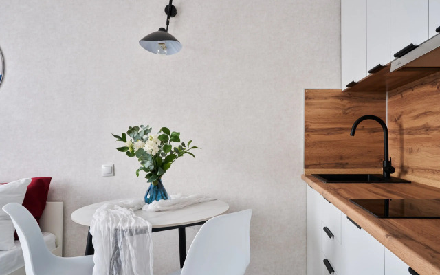 Uyutnaya studiya u metro Rasskazovka Apartments