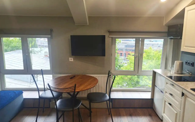 Апартаменты Новая Студия в Минуте от Курского Вокзала