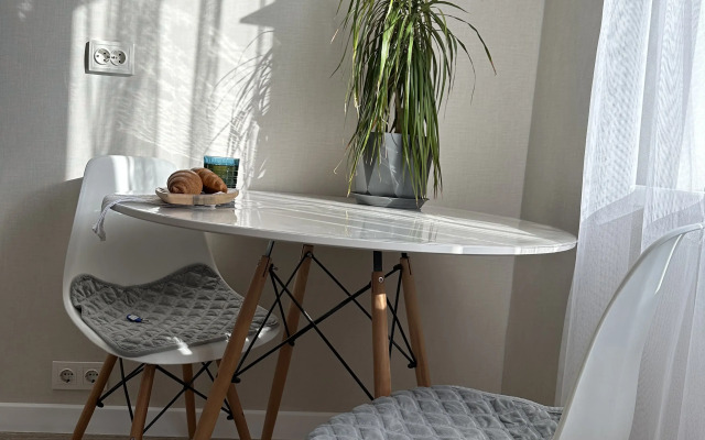 Flat Unikalnaya 2-Kh
