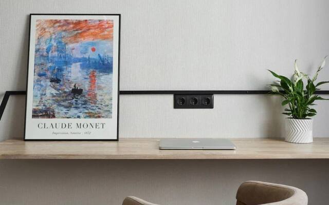 Business & Travel Apartments