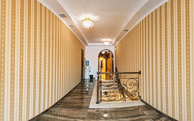 Sakvoyazh Hotel