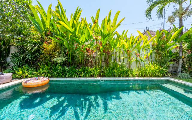 Jungle Amaranth Canggu – Exclusive 3BR Retreat with Pool, Modern Amenities and Top Location Villa