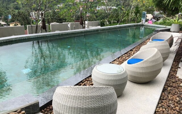 Modern Property nearby Kamala beach with Pool Villa