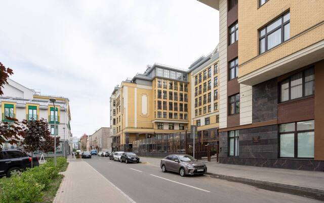 Апартаменты с балконом в центре Петроградской стороны.