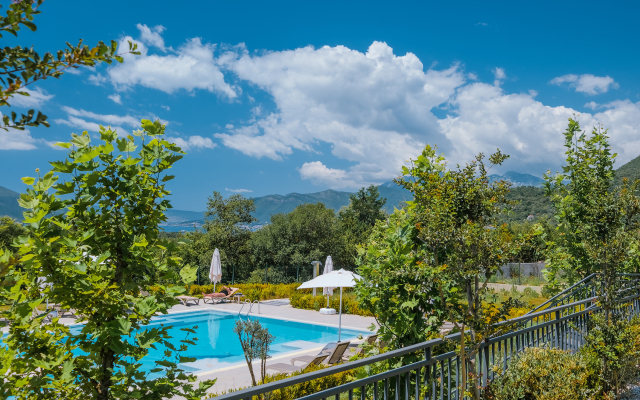 Montenegro Lodge Apartments