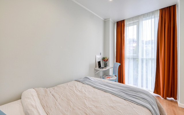 Квартира Уютная с Бассейном на Территории МореСолнцеАпарт