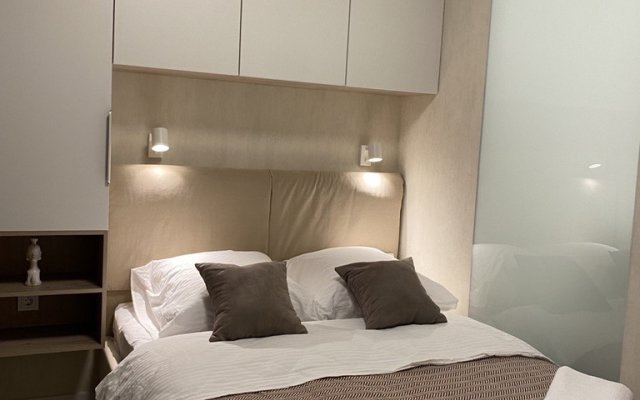 Апартаменты Лунная 30-PosutochnoSV