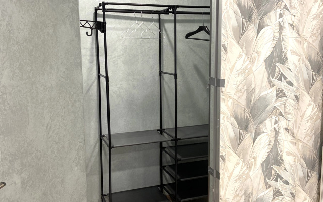 Квартира Большая двухкомнатная у метро Пионерская