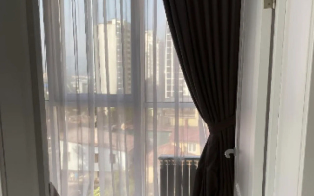 Na Ulitse Pervomayskoy 1 Flat