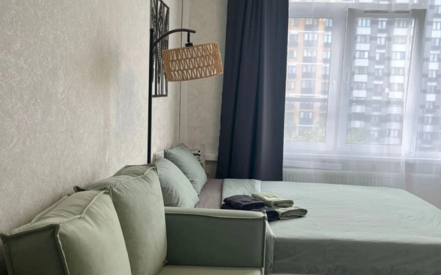 Svetlaya studiya u metro Solntsevo Flat