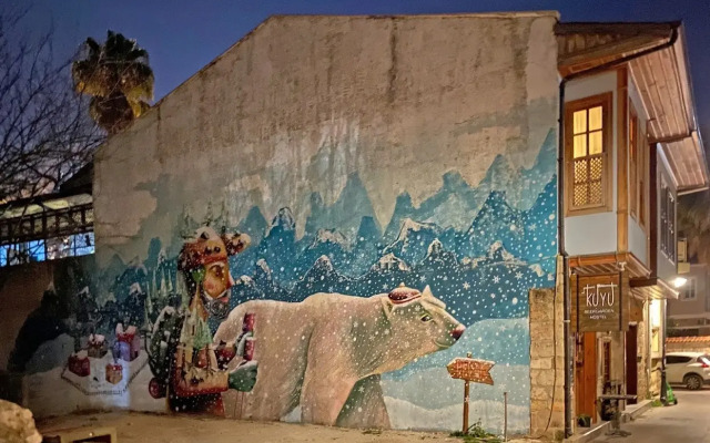 Kuyu Beergarden Hostel