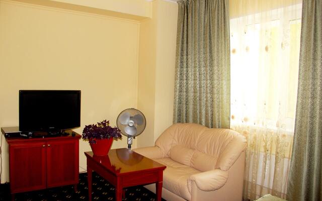 Kedr Hotel