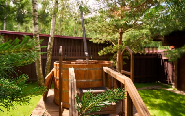 FishPoint Family Resort (Zolotoy Sazan) Hotel