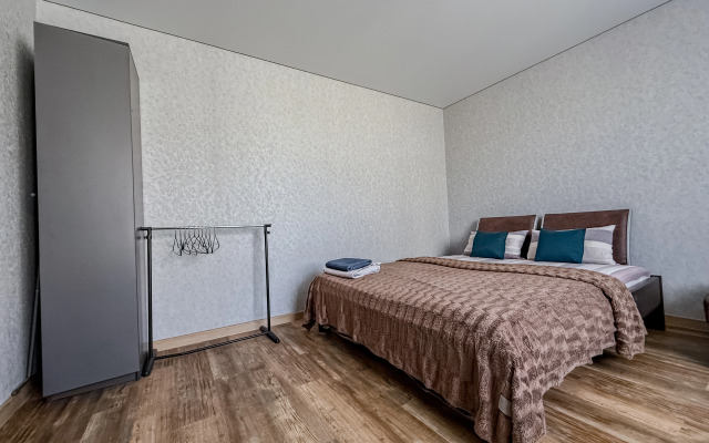 Ryadom S Avtovokzalom Flat