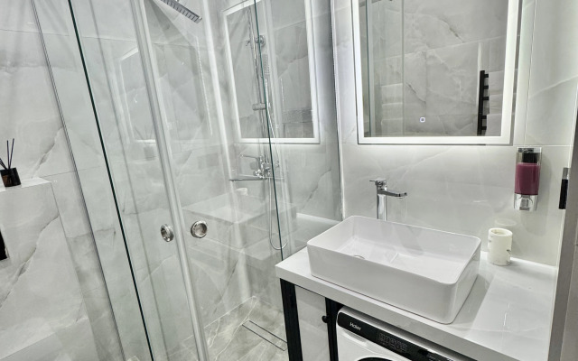 Квартира Стильная в Курортном Парке