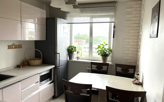 Квартира 3-комнатная с Отличным Расположением