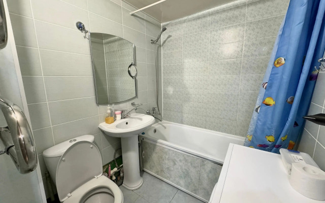 Polulyuks Na 8 Etazhe Flat