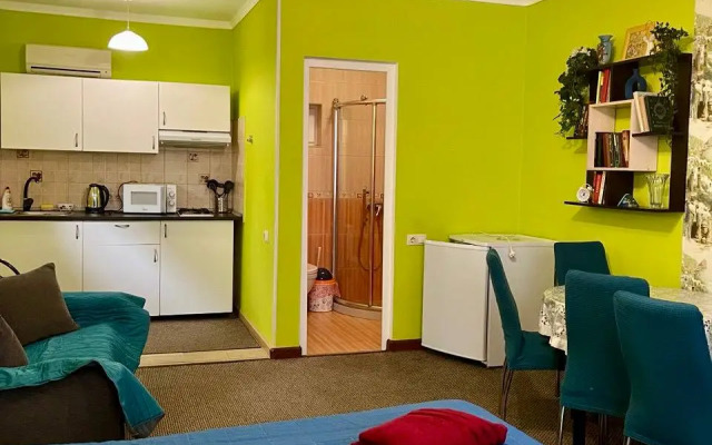 Gavan-Adler living quarters