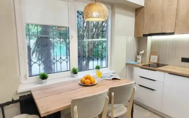 2-Komnatnaya V Samom Tsentre Sochi Flat