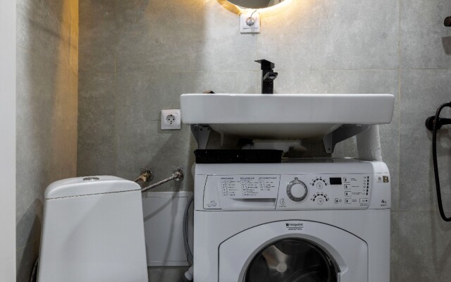 Апартаменты на Блохина 12