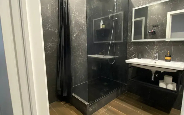 Gray Apartmens Flat