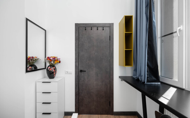 Kak doma Dizaynerskiy Loft U Metro Nagornaya Apartments