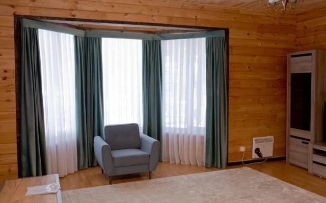 Ski Paradise Karakol Hotel