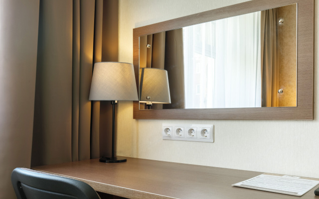 Двухместная улучшенная мини-студия Авион