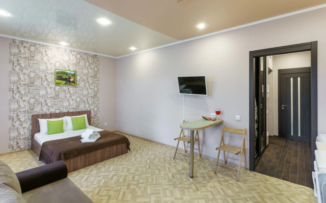 Апартаменты студия в новом доме в центре Тюмени